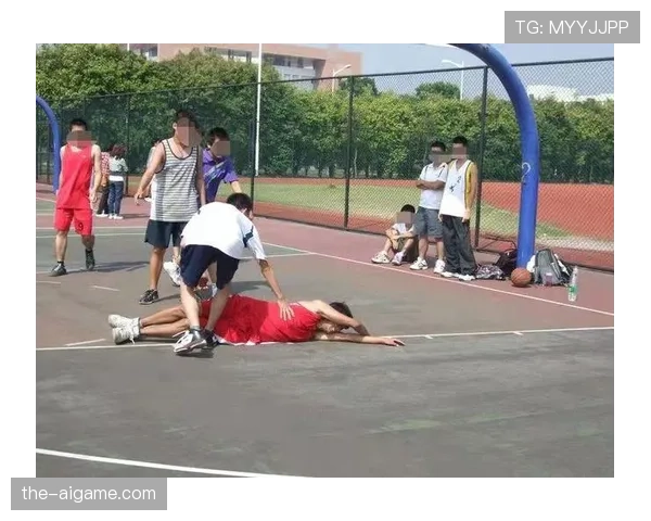篮球里身体接触判罚是如何界定的?新手必须了解的规则核心 篮球里身体接触判罚是如何界定的?新手必须了解的规则核心